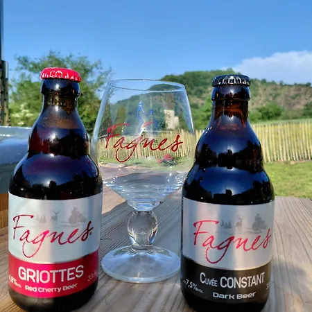 Au Repos Du Verger *